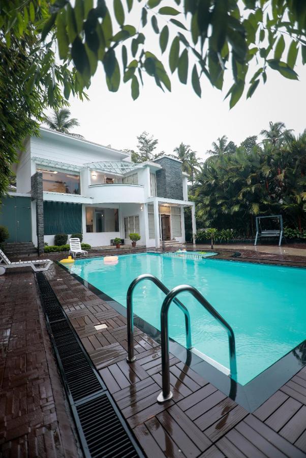 Square Villa Residency Luxury 1 Bed Room Villa With Private Pool Mukkam Exterior photo