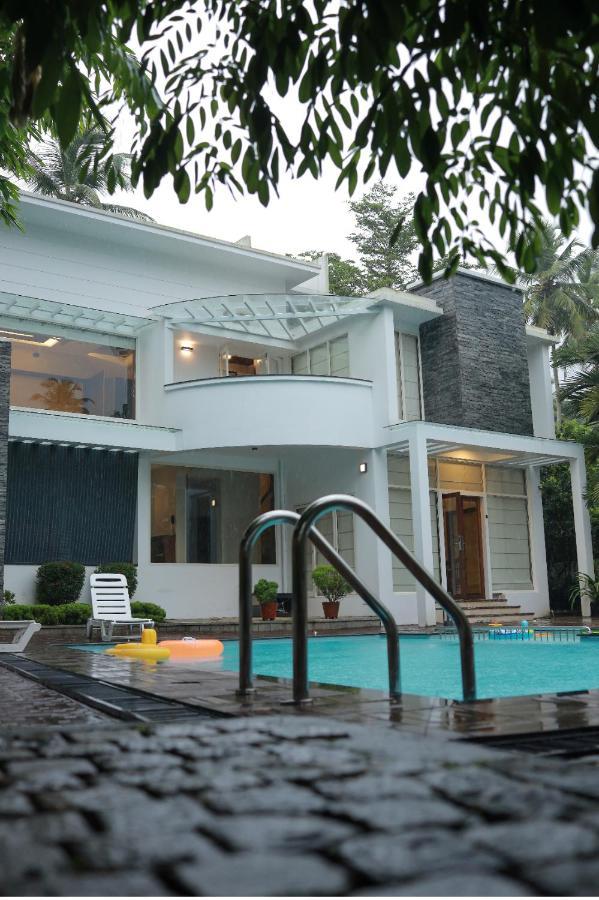 Square Villa Residency Luxury 1 Bed Room Villa With Private Pool Mukkam Exterior photo